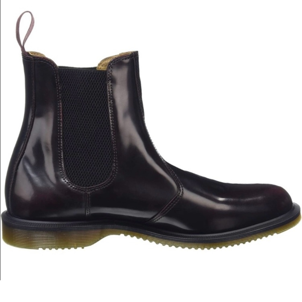 Dr. Martens Mens Chelsea Boot in Dark Cherry